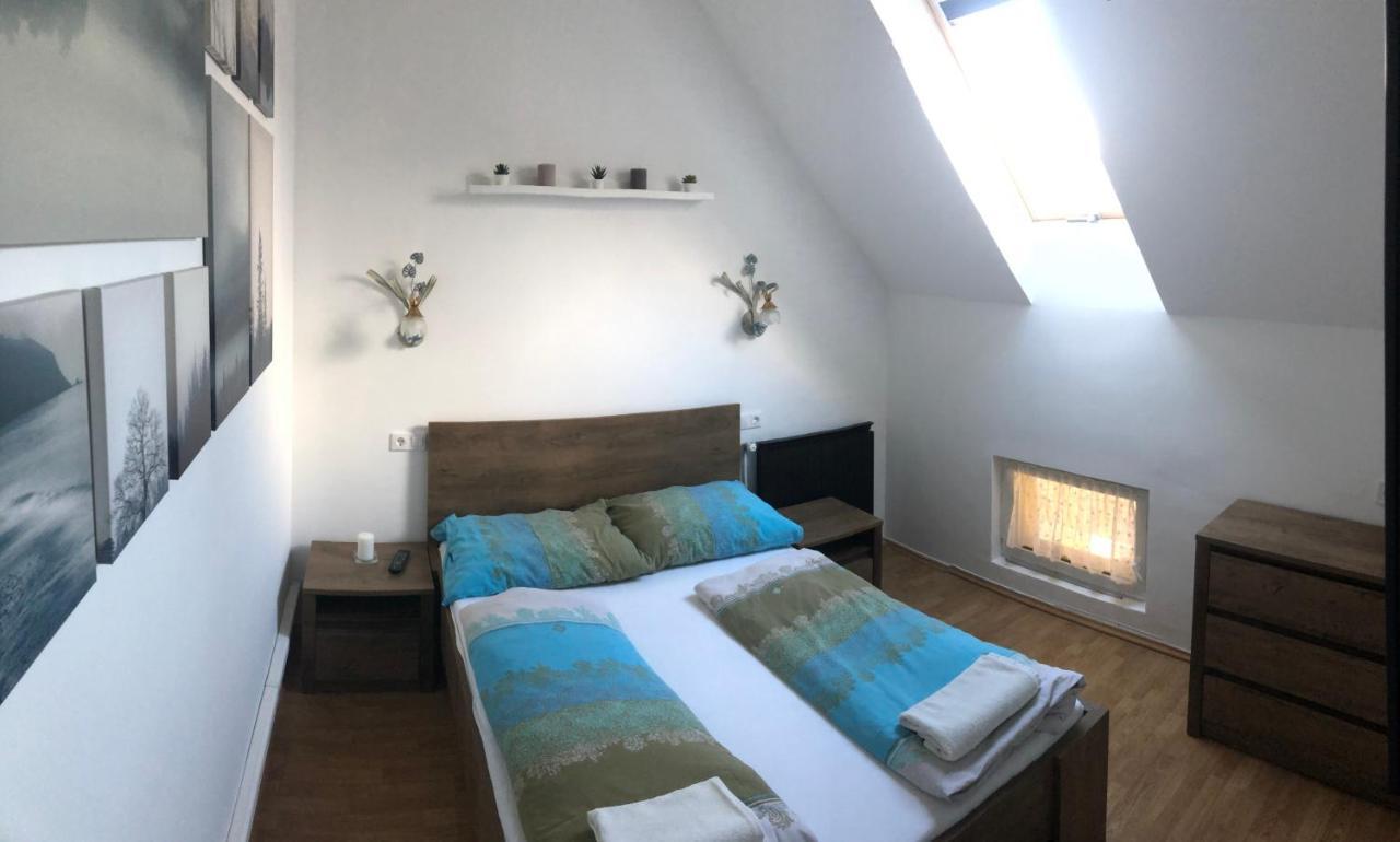 Petra Vendégház Szekszárd Extérieur photo